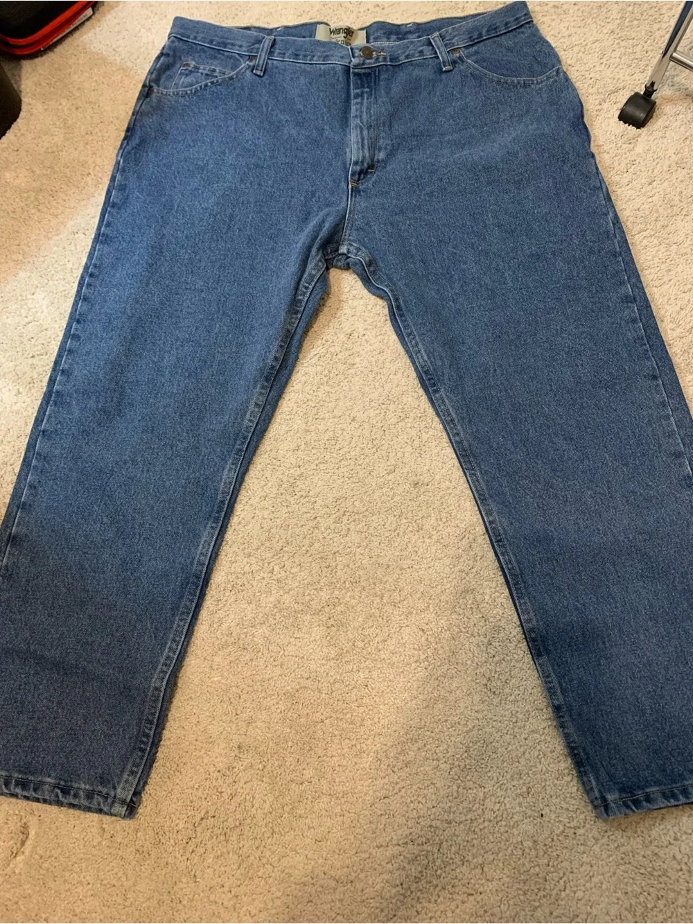 Wrangler Authentic Men's 40x28 Regular Fit Blue Denim Jeans